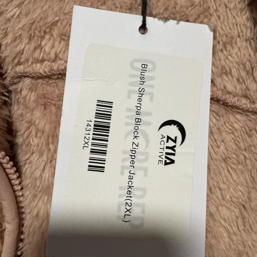 Blush Women's Sherpa Block Jacket - Picture 3 of 5